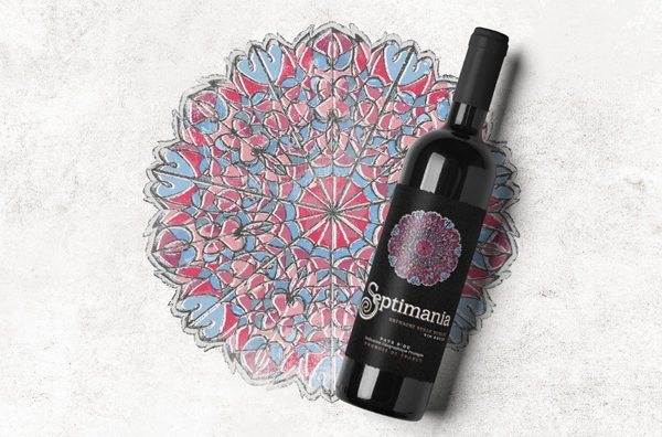 簡約與精致并存的法國葡萄酒包裝設計