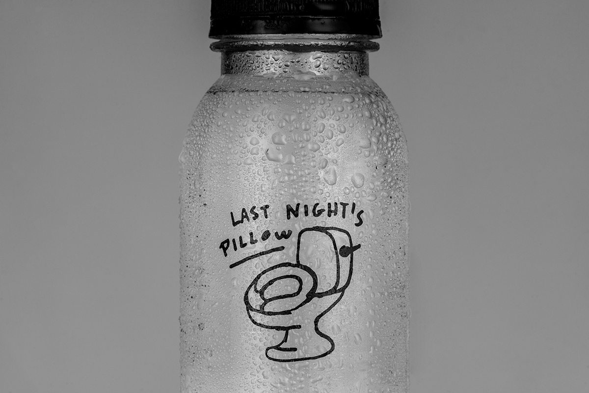 還在為喝酒頭暈而煩惱嗎？全新醒酒飲料產(chǎn)品及其品牌包裝設(shè)計。